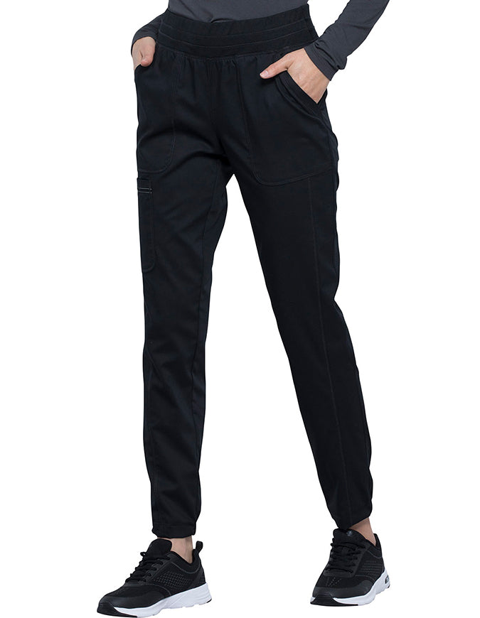 Cherokee Workwear Revolution Women's Natural Rise Tapered Leg Jogger Pant Black