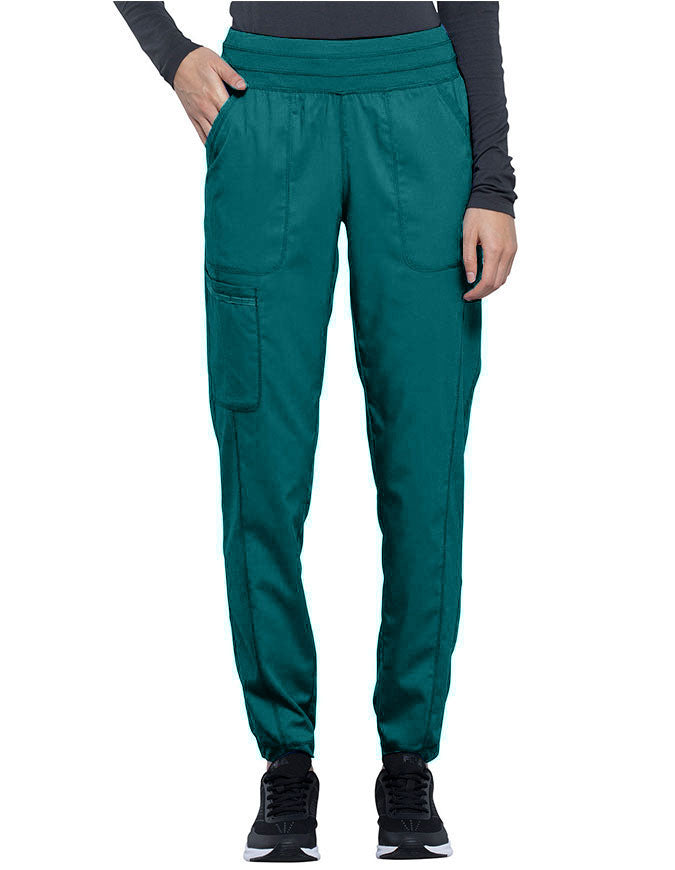 Cherokee Workwear Revolution Women's Natural Rise Tapered Leg Jogger Pant Hunter green