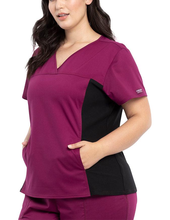 Cherokee Workwear Revolution Women's V-Neck Knit Panel Top - Wine