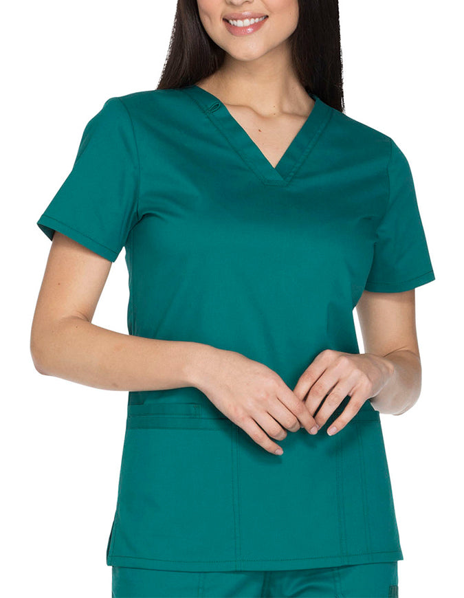 Cherokee Workwear Core Stretch Women's V-neck Basic Scrub Top - Hunter Green