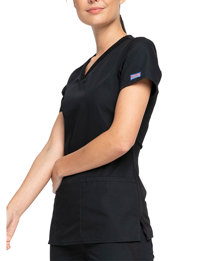 Cherokee Workwear Women's Contemporary Fit V-neck Top - Black